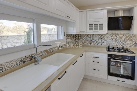 3+1 Villa à Kusadasi, Turkey No. 17618 29