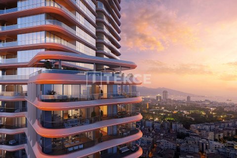 4+1 Apartment en Izmir, Turkey No. 17590 1