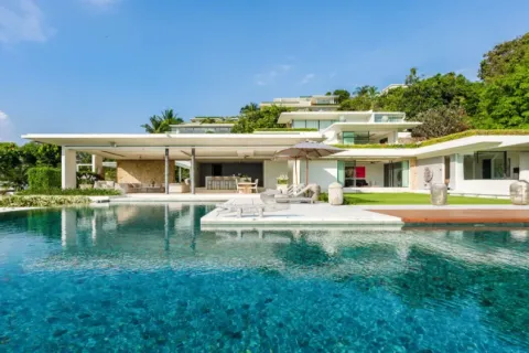 5 bedrooms Villa in Ko Samui, Thailand No. 2660 1