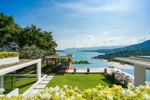 5 bedrooms Villa in Ko Samui, Thailand No. 2660 4