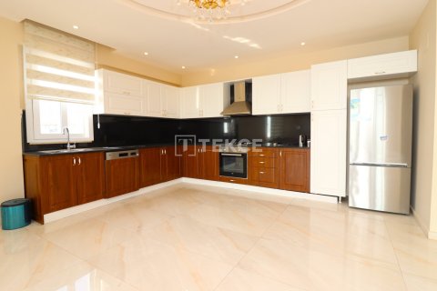 3+1 Apartment in Erdemli, Turkey No. 12801 24