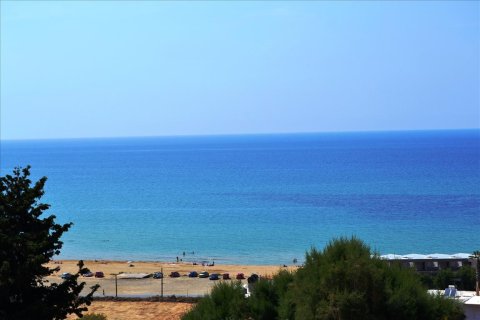 4000m² Land en Heraklion, Greece No. 58692 5