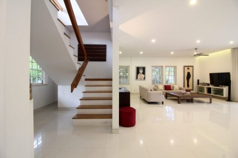 4 bedrooms Villa in Dalung, Indonesia No. 22906 13