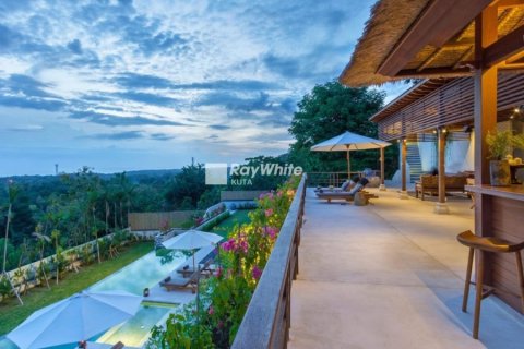 7 bedrooms Villa in Pecatu, Indonesia No. 22893 8