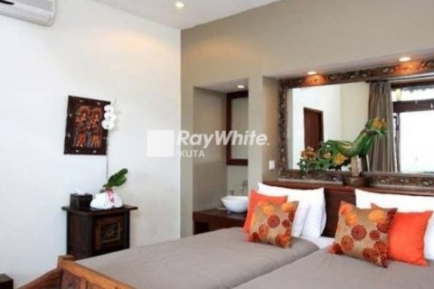 7 bedrooms Villa in Pecatu, Indonesia No. 22893 10