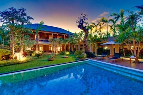 6 chambres Villa à Seminyak, Indonesia No. 22903 23