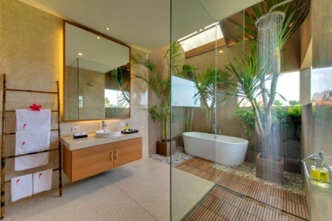 6 bedrooms Villa in Seminyak, Indonesia No. 22903 12