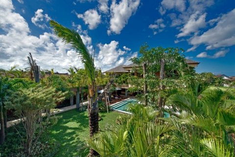 6 bedrooms Villa in Seminyak, Indonesia No. 22903 5