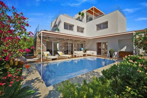 4 bedrooms House in Geroskípou, Cyprus No. 30661 5