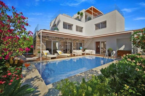 4 bedrooms House in Geroskípou, Cyprus No. 30661 7