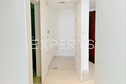 2 bedrooms Apartment in Shams Abu Dhabi, UAE No. 9709 6