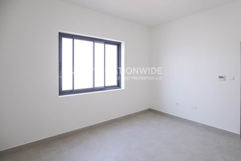 2 bedrooms Apartment in Al Ghadeer, UAE No. 3381 6