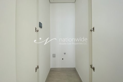 1 bedroom Apartment in Al Reem Island, UAE No. 3272 6