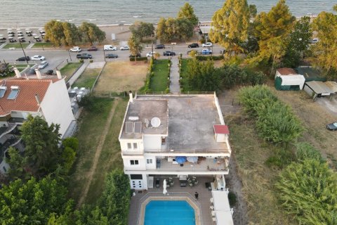 450m² Building in Atalanti, Greece No. 55246 1