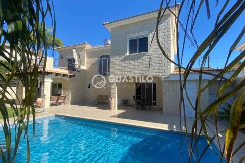 3 bedrooms Villa in Agios Tychonas, Cyprus No. 73355 4