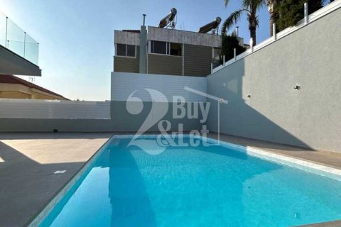 5 bedrooms Villa in Agios Athanasios, Cyprus No. 73354 12