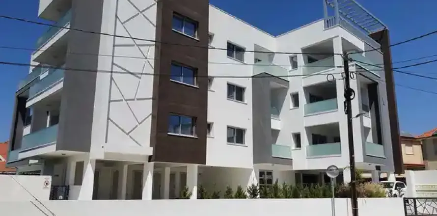 2 dormitorios Apartment en Germasogeia, Cyprus No. 32663