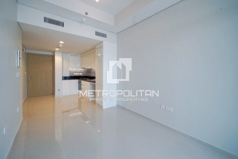 1 bedroom Apartment in Aykon City, UAE No. 9916 2