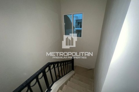 3 bedrooms Villa in Dubai, UAE No. 9922 4