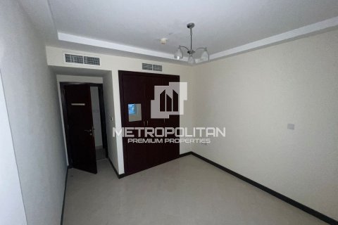 3 bedrooms Villa in Dubai, UAE No. 9922 7