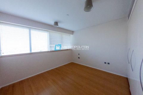 2 bedrooms Apartment in Al Raha Beach, UAE No. 6656 8