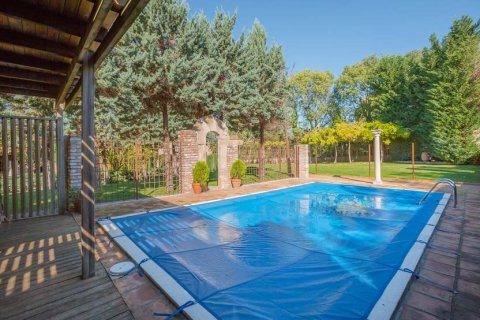 4 dormitorios House en Girona, Spain No. 25359 11