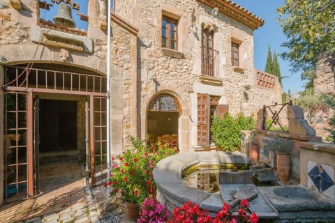 4 chambres House à Girona, Spain No. 25359 1