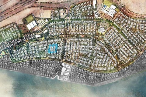 1002m² Land on the Yas Island, UAE No. 4790 10