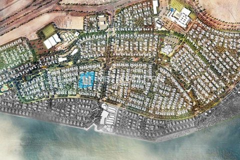 1551m² Land en  Yas Island, UAE No. 4789 11