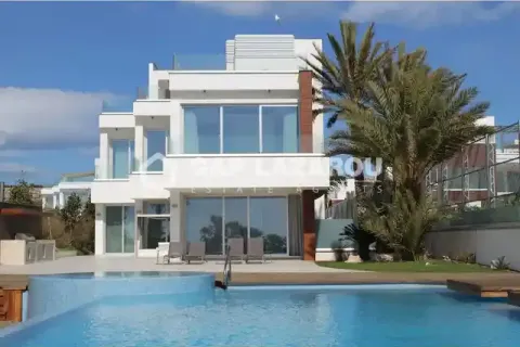 6 dormitorios Villa en Ayia Napa, Cyprus No. 52576 1