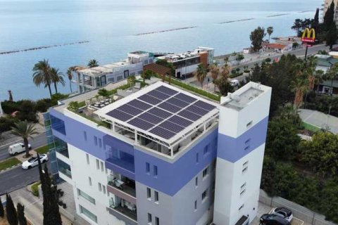 2 dormitorios Apartment en Limassol, Cyprus No. 41102 4