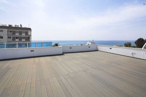 2 dormitorios Apartment en Limassol, Cyprus No. 41102 2