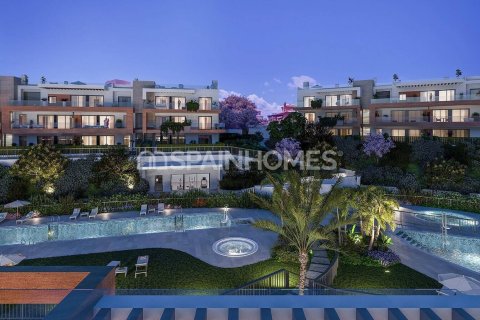 3 dormitorios Apartment en Estepona, Spain No. 25739 3