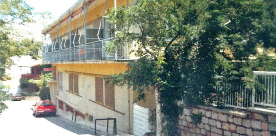 964m² Commercial property en Athens, Greece No. 49292