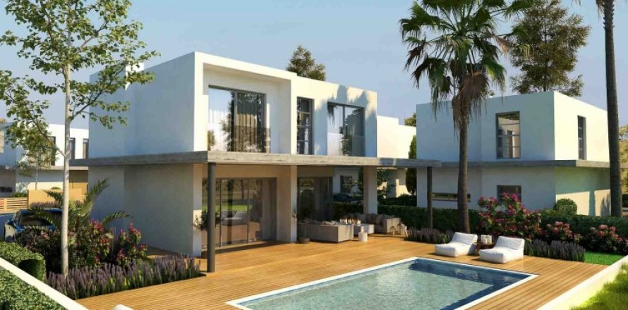 3 bedrooms Villa in Paralimni, Cyprus No. 36552