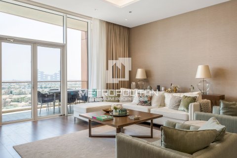 3 bedrooms Apartment in Tiara Residences, UAE No. 8142 7