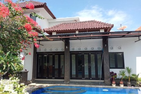 7 bedrooms House in Denpasar, Indonesia No. 23099 1