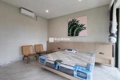 3 bedrooms Villa in Jimbaran, Indonesia No. 23056 5