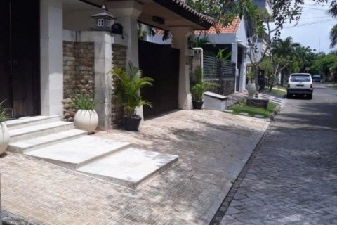 5 bedrooms House in Jimbaran, Indonesia No. 23153 16