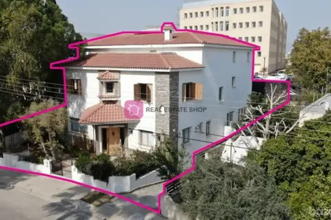 6 bedrooms House in Aglantzia, Cyprus No. 39714 1