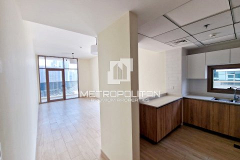 3 bedrooms Apartment in Business Bay, UAE No. 9108 4