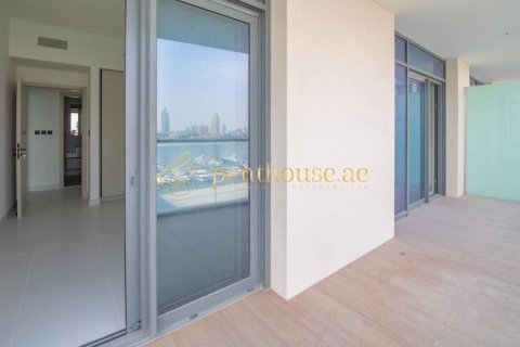 Квартира с 2 спальнями в EMAAR Beachfront, ОАЭ №9170 14