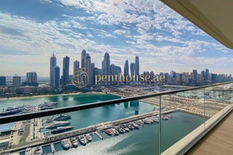 Квартира с 2 спальнями в EMAAR Beachfront, ОАЭ №9170 16