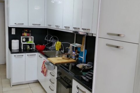 3 bedrooms Apartment in Athens, Greece No. 56098 10