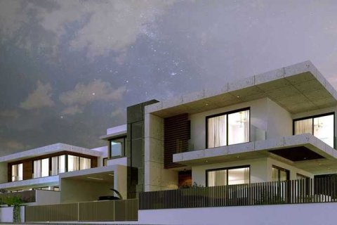 6 bedrooms House in Agios Athanasios, Cyprus No. 42873 2