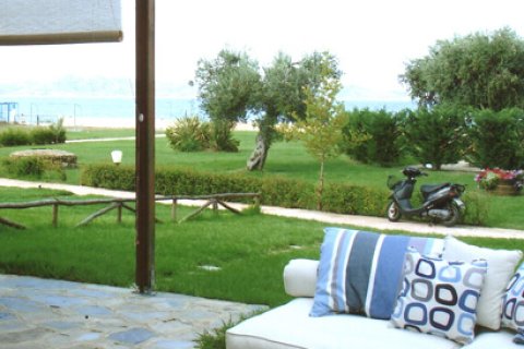 96m² Maisonnette à Chalkidiki, Greece No. 60662 2