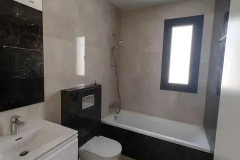 3 dormitorios Apartment en Germasogeia, Cyprus No. 33692 5