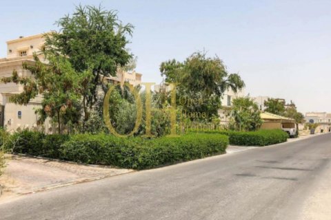 961.9m² Land in Khalifa City, UAE No. 9197 7