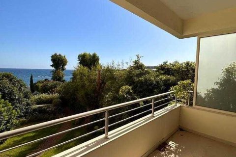 3 bedrooms Apartment in Germasogeia, Cyprus No. 34329 5