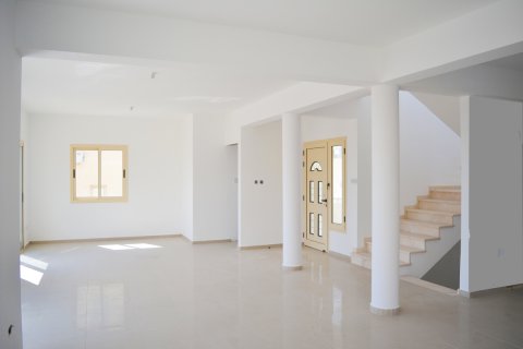 4 dormitorios Villa en Paphos, Cyprus No. 38103 8